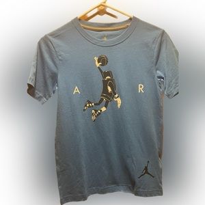 Jordan Jumpman T-Shirt. Boys size M.